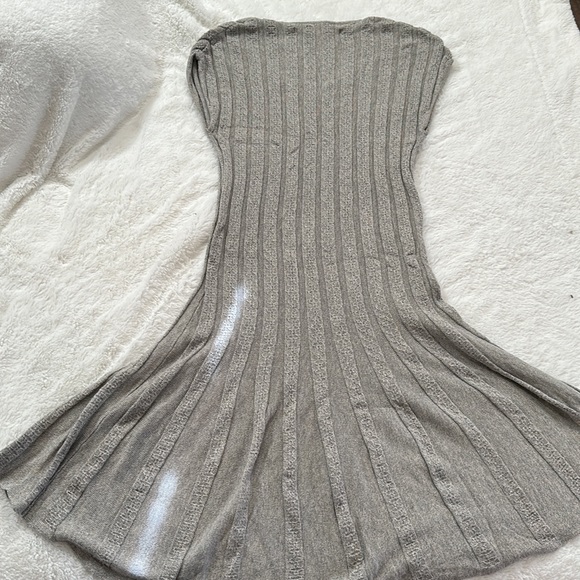 Max Studio Dress - Picture 3 of 3